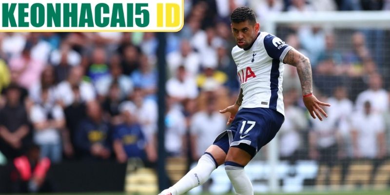Tottenham trước quyết định khó khăn với trung vệ trụ cột